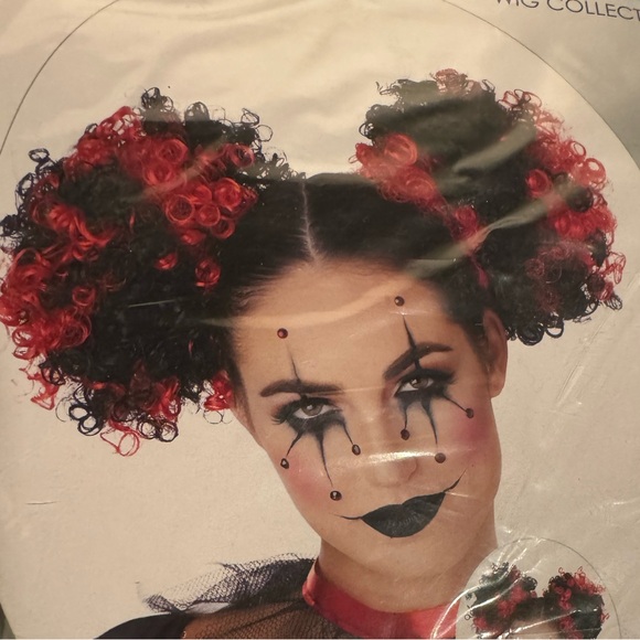 IT Pennywise Chapter Two Costume - Picture 2 of 2